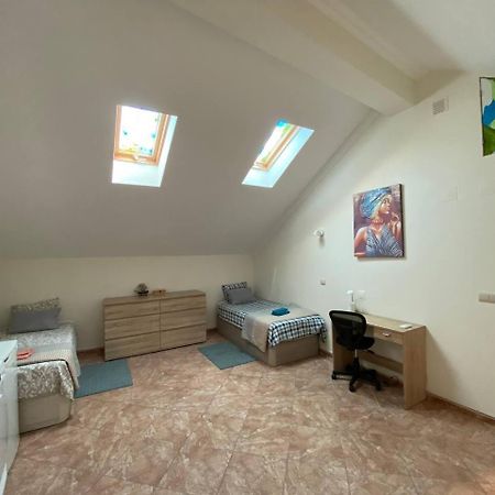 Guesthouse Milagre Centro Faro Bagian luar foto