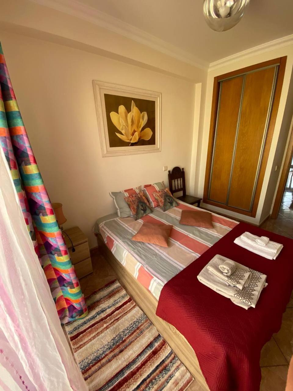 Guesthouse Milagre Centro Faro Bagian luar foto