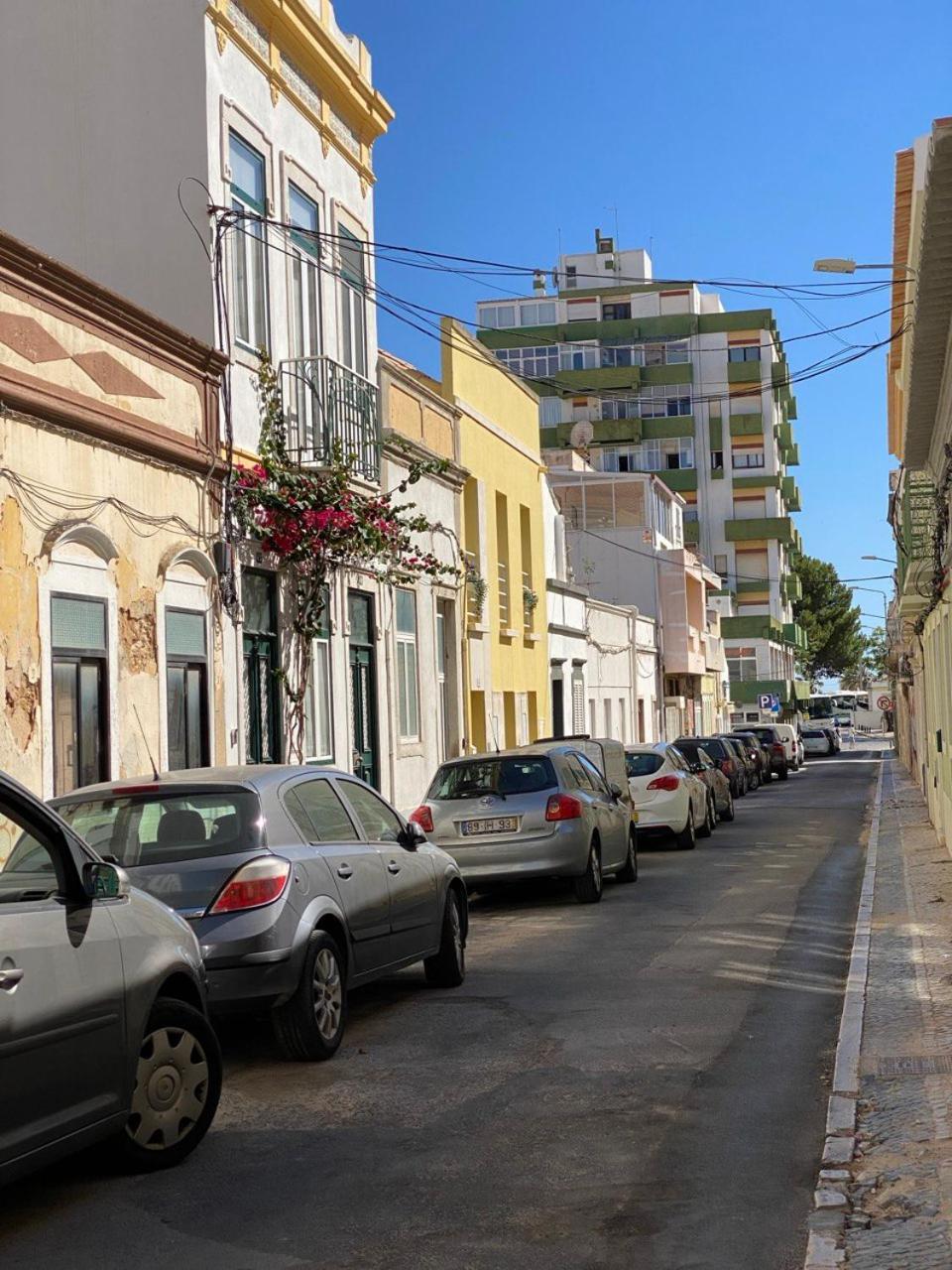 Guesthouse Milagre Centro Faro Bagian luar foto